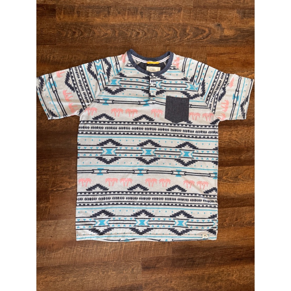 Free Planet Men's XL Aztec Geometric Palm Tree Henley Pocket Tee Distressed